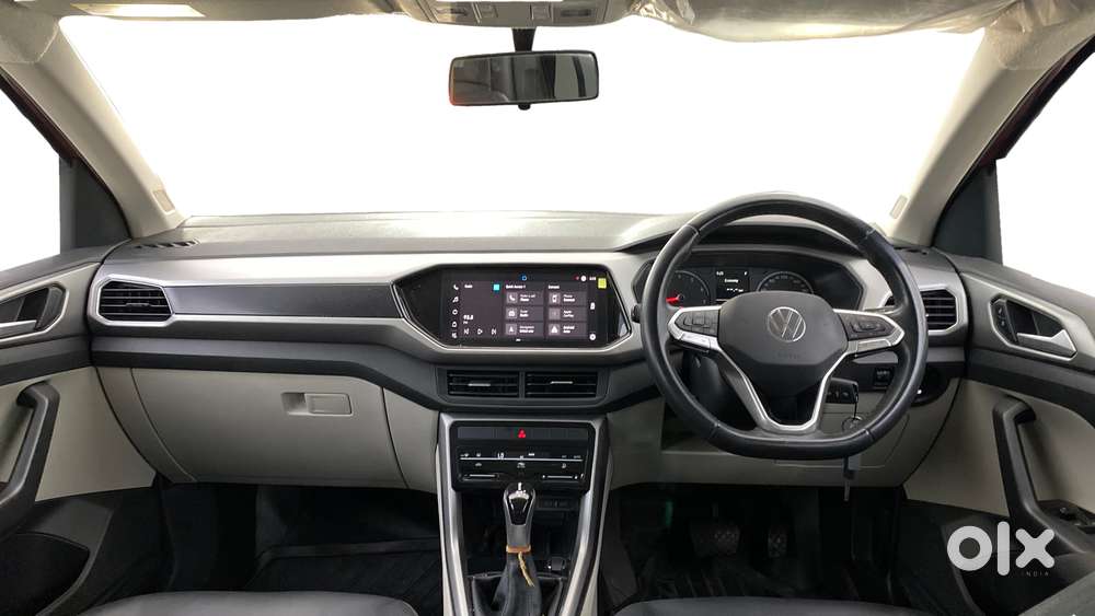Volkswagen Taigun 1.0 Tsi Highline At, 2022, Petrol