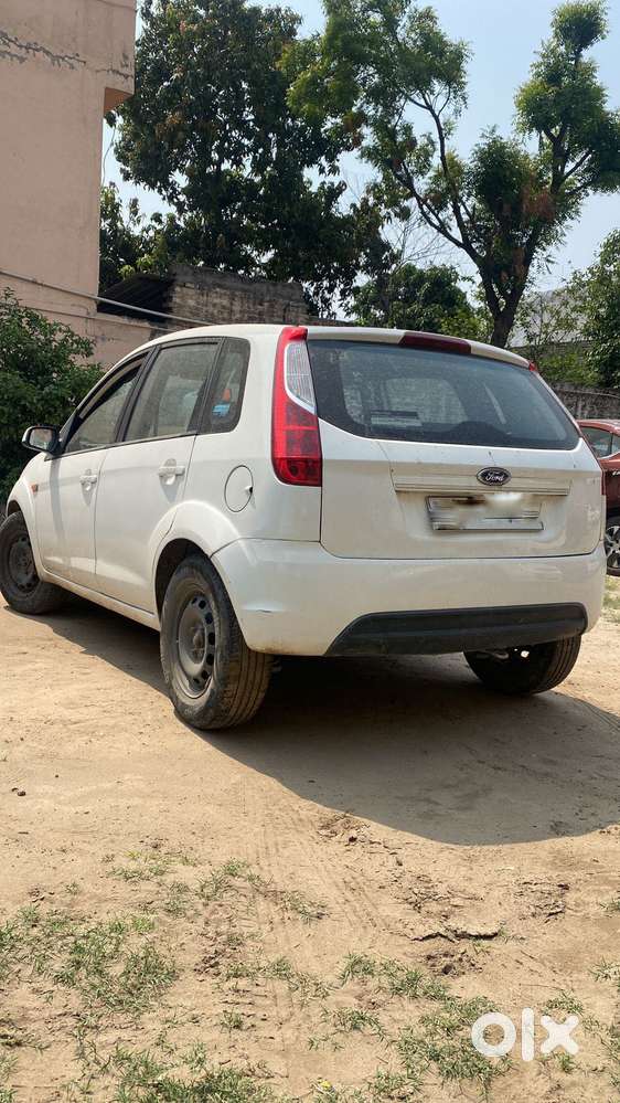 Ford Figo 2010-2012 Diesel Zxi, 2012, Diesel