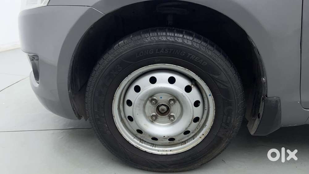 Maruti Suzuki Swift 1.3 Lxi, 2013, Petrol