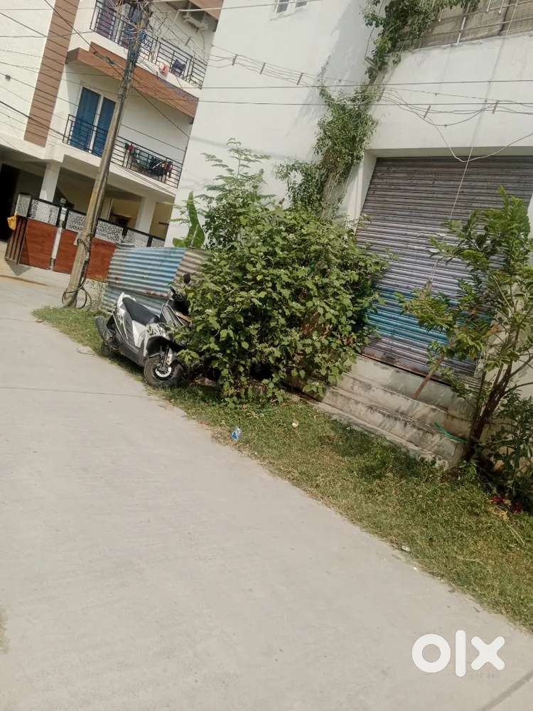 10 ku 10 sqft shop available at gerugambakkam,Rent-6500, ad -40000
