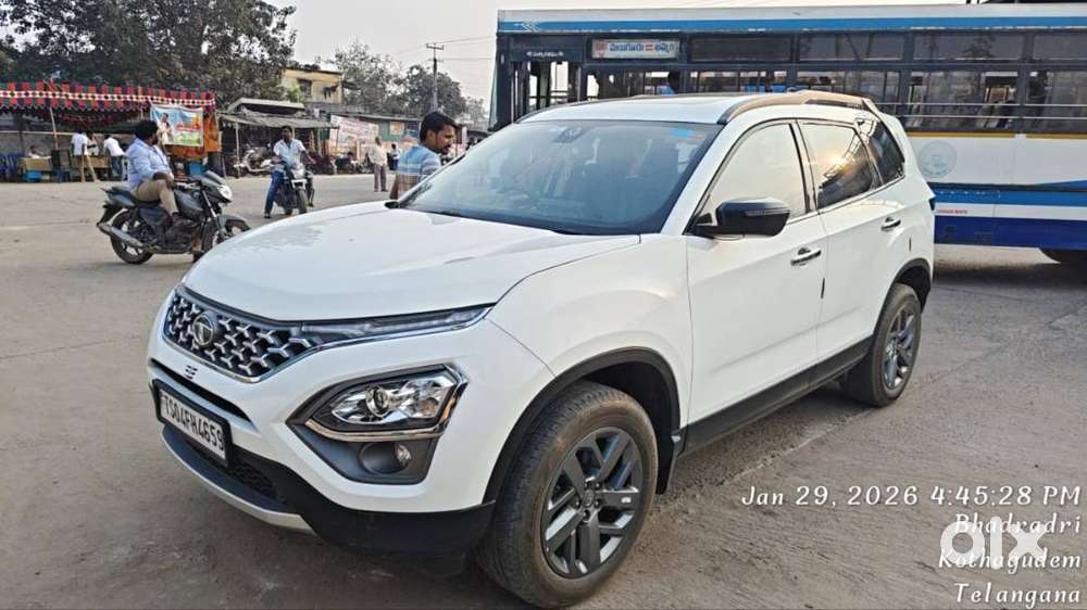Tata Safari Xt+