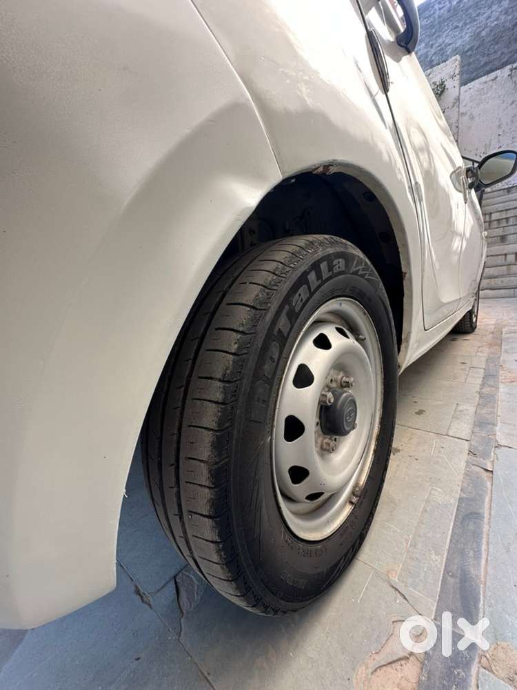 Tata Tiago Hybrid 2017