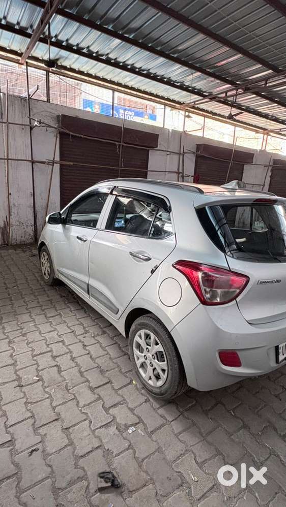 Hyundai Grand I10 Sportz 2013