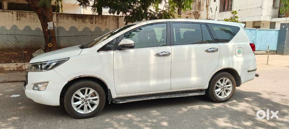 Toyota Innova Crysta 2.4 V 8 Str, 2018, Diesel