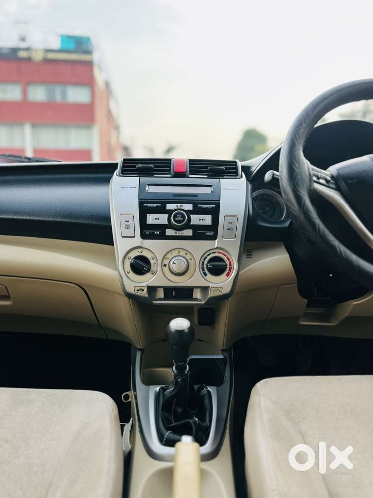Honda City 1.5 V Mt Exclusive, 2011, Petrol