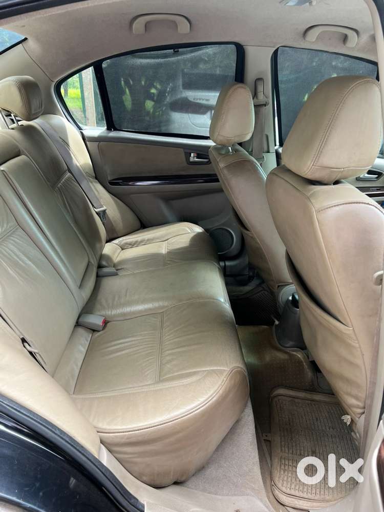 Maruti Suzuki Sx4 Zxi Auto Cng