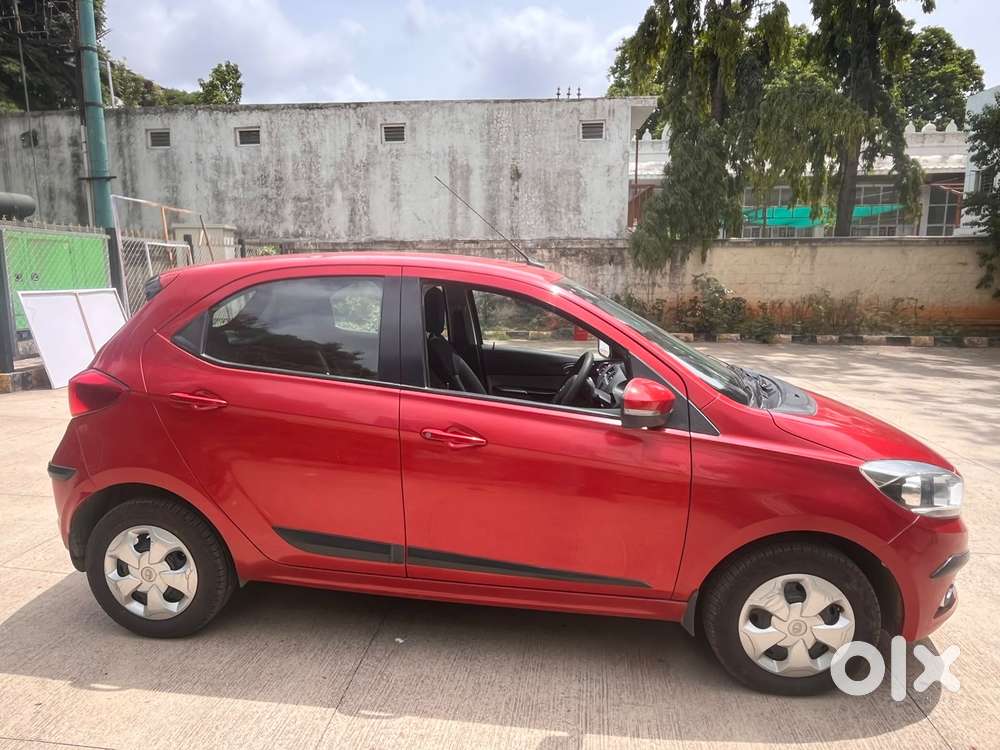 Tata Tiago 1.2 Revotron Xz, 2016, Petrol