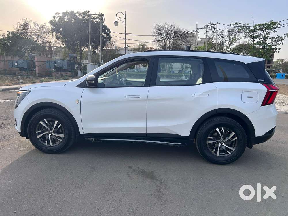 Mahindra Xuv700 2.2 Ax 5 Diesel Mt Str, 2023, Diesel