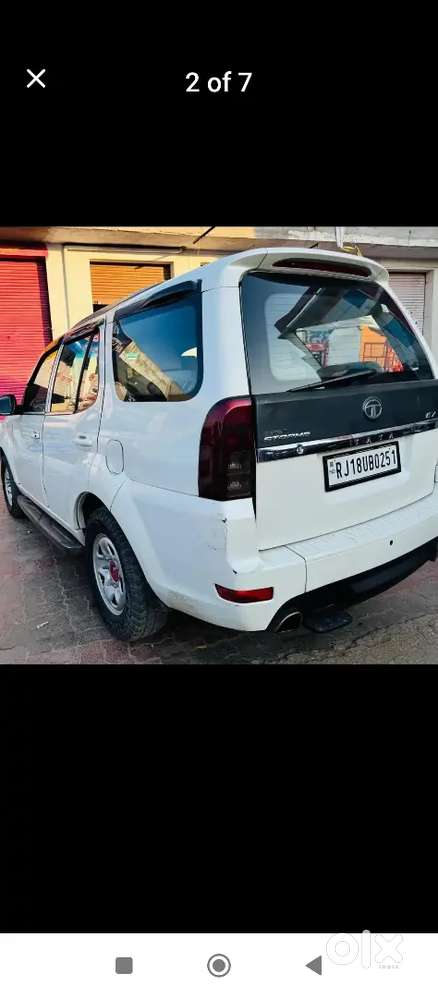 Tata Safari Storme 2012 Diesel 130000 Km Driven