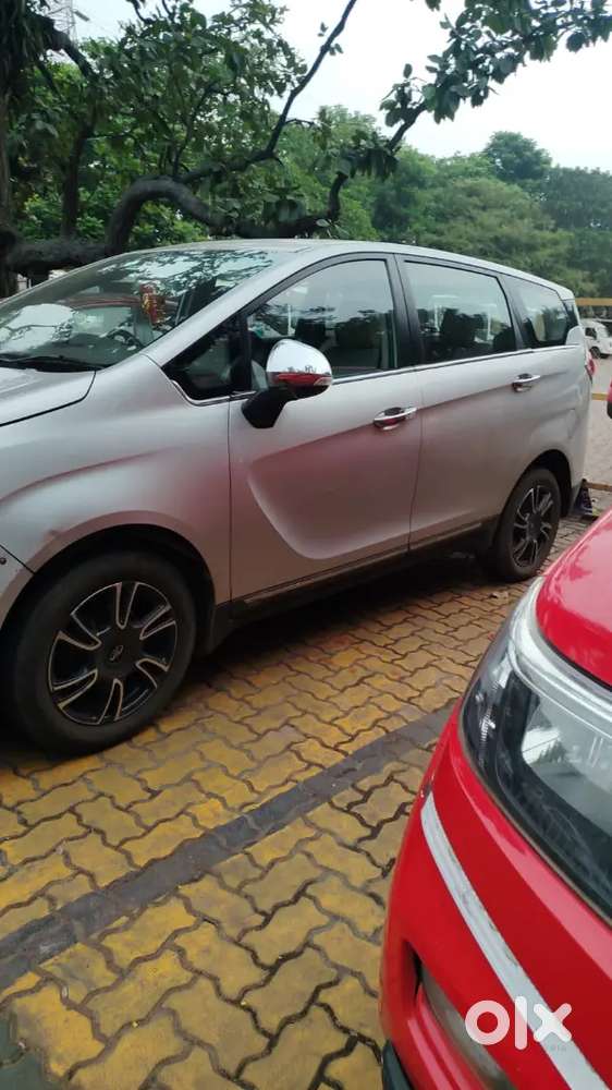 Mahindra Marazzo Diesel Automatic 2018