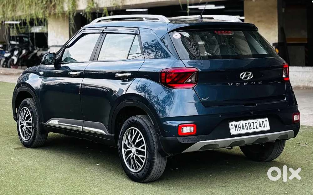 Hyundai Venue 1.2 S Manual Petrol 2021