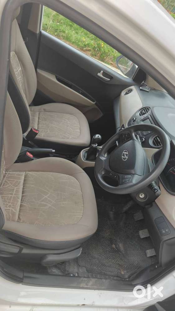 Hyundai Xcent S 2014 - Excellent Condition