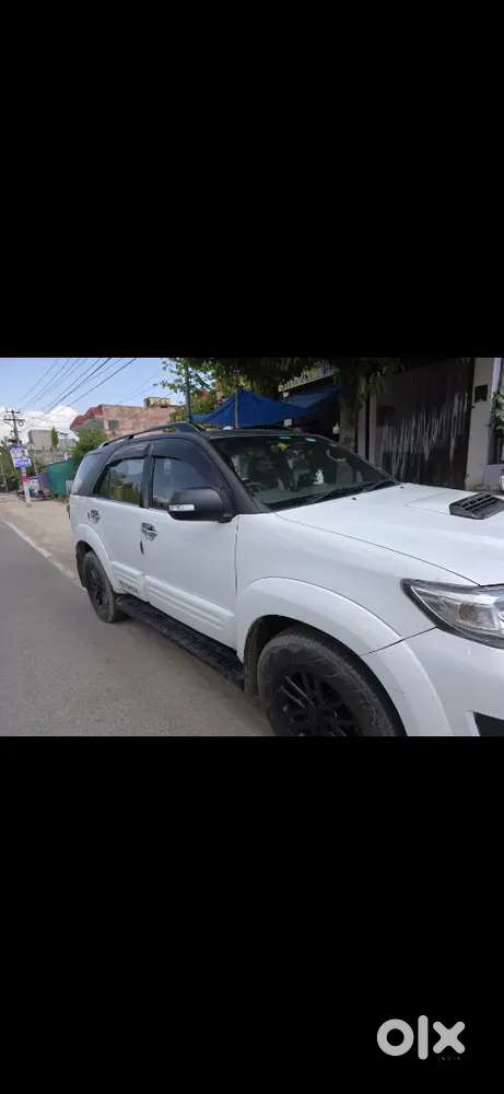 Toyota Fortuner 2013 Diesel Well Maintained