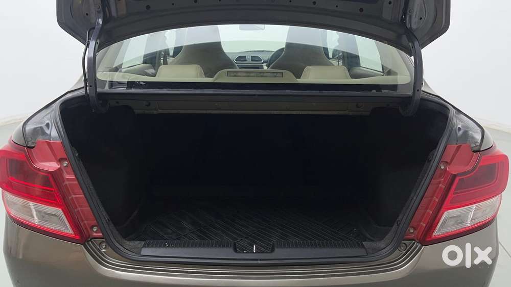 Maruti Suzuki Dzire 1.2 Lxi, 2022, Petrol