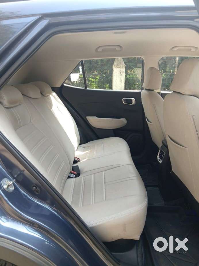 Hyundai Venue 1.0 S (o) Turbo Dct, 2024, Petrol
