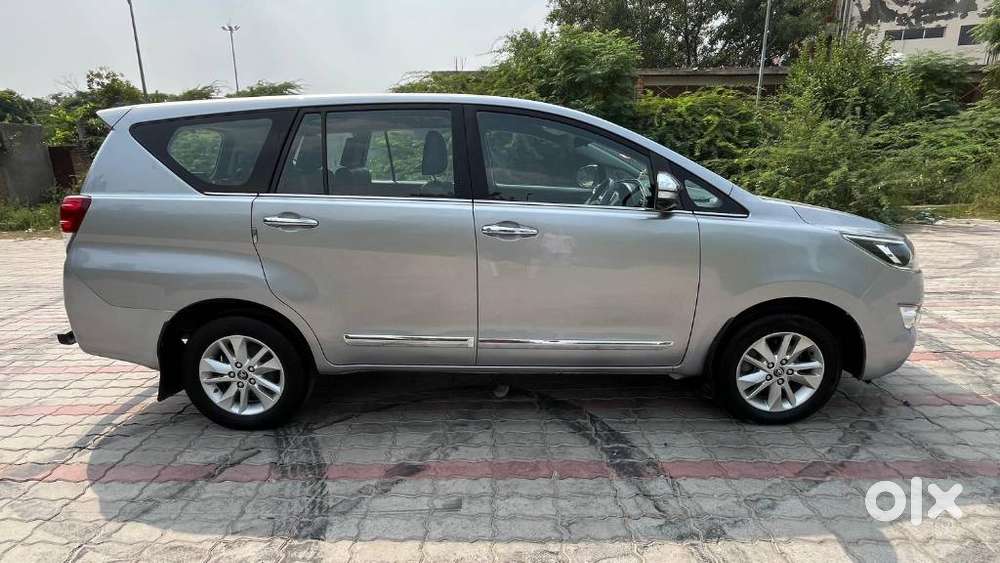 Toyota Innova Crysta 2.4 Z 7 Str, 2017, Diesel