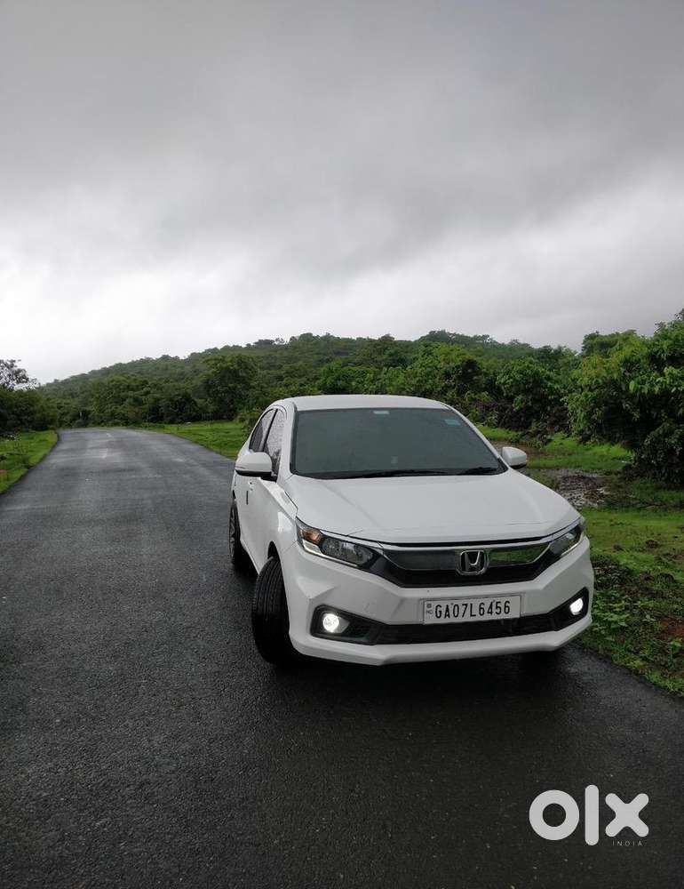 Honda Amaze 2nd Gen 2017 Petrol Well Maintained