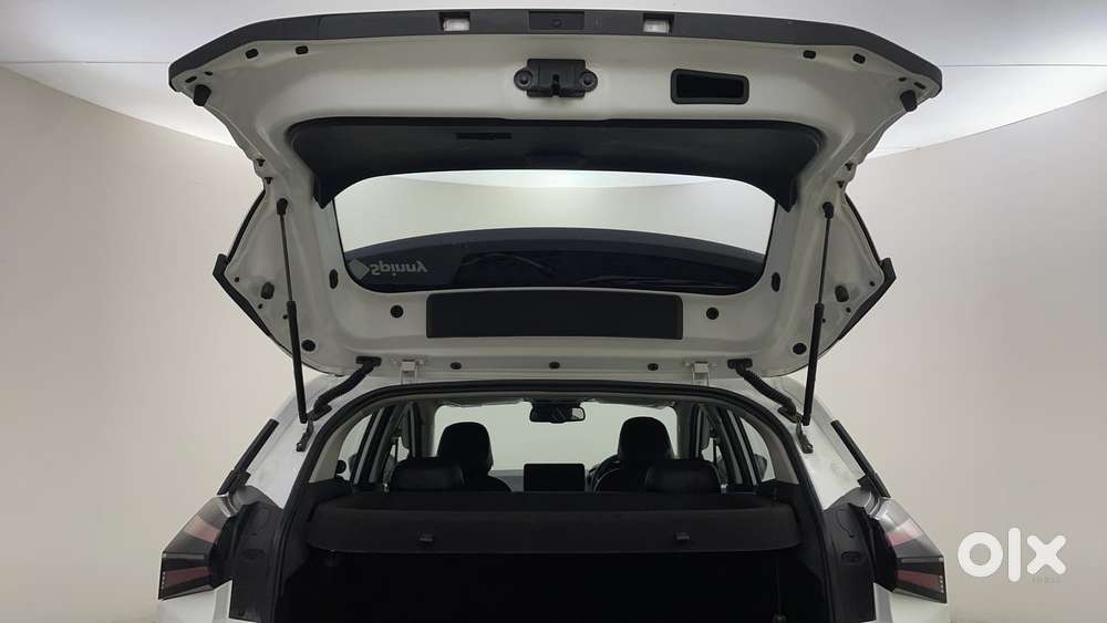 Tata Nexon Creative Plus 1.2 Revotron Petrol 7dca, 2024, Petrol
