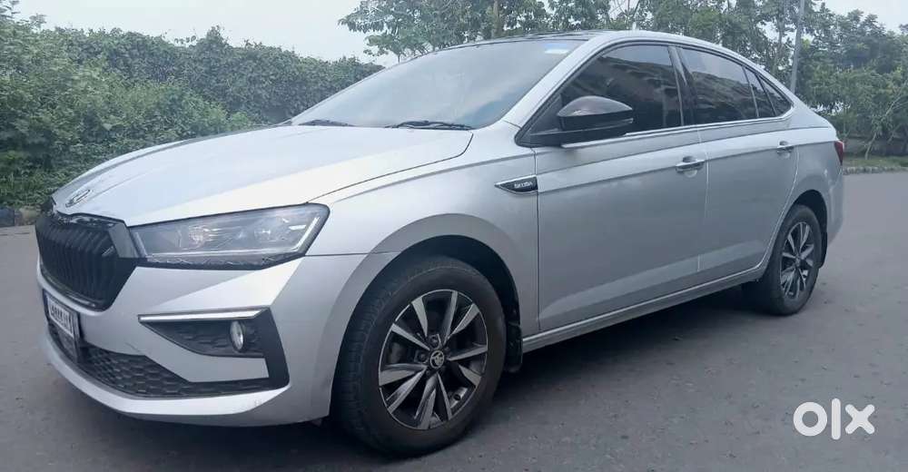 2023 Skoda Slavia 1.0 Tsi Style (top-end)