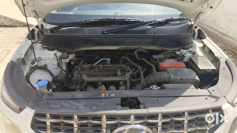 Hyundai Venue 1.2 S Plus, 2022, Petrol