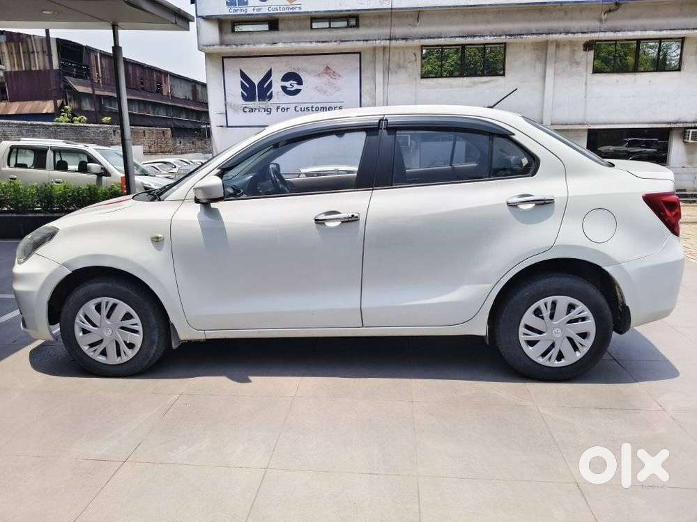 Maruti Suzuki Dzire 1.2 Lxi, 2021, Petrol