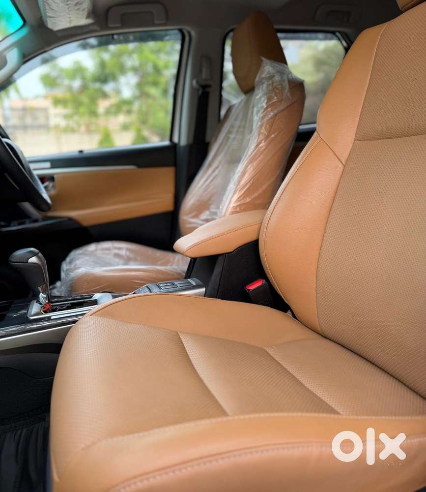 Toyota Fortuner 4x4 At 2.8 Diesel, 2025, Petrol