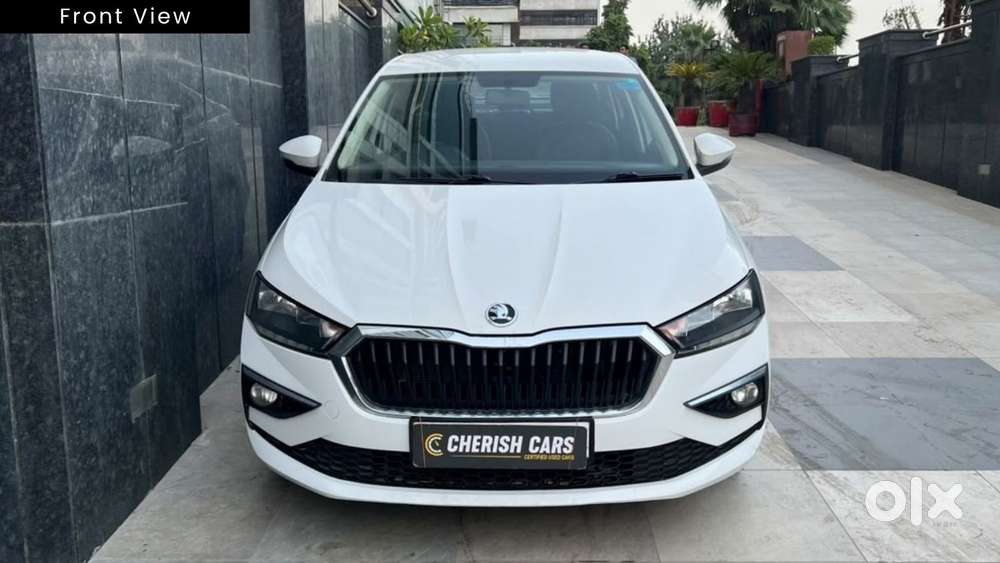 Skoda Slavia Ambition 1.0l Tsi At, 2024, Petrol