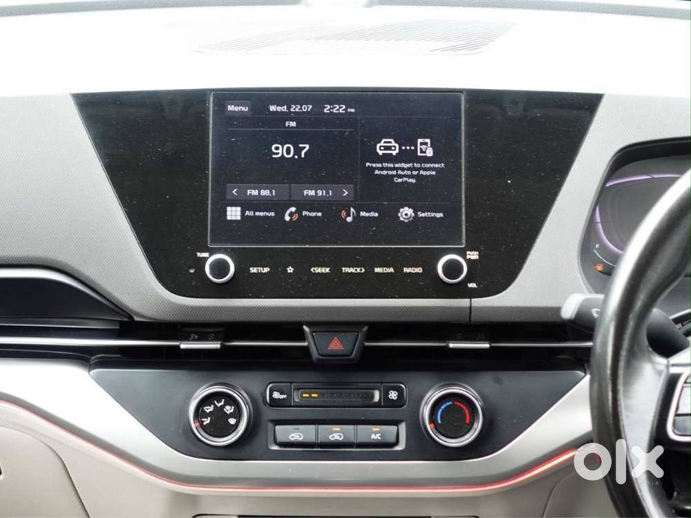 Kia Carens 1.4 Premium 7 Str, 2023, Petrol