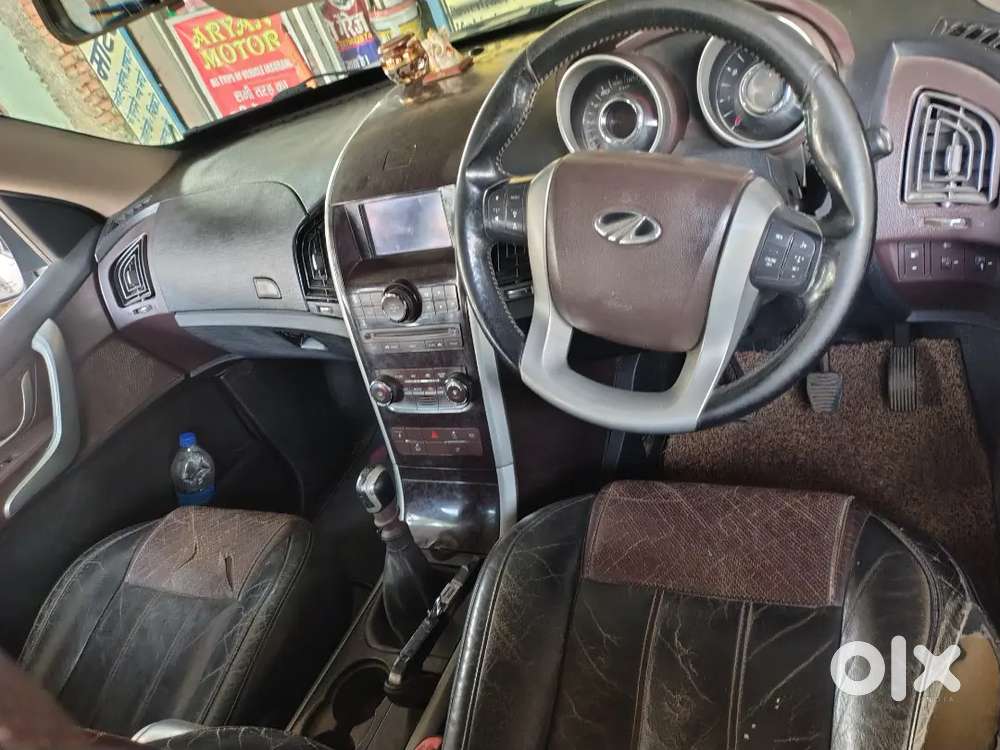 Mahindra Xuv500 2015