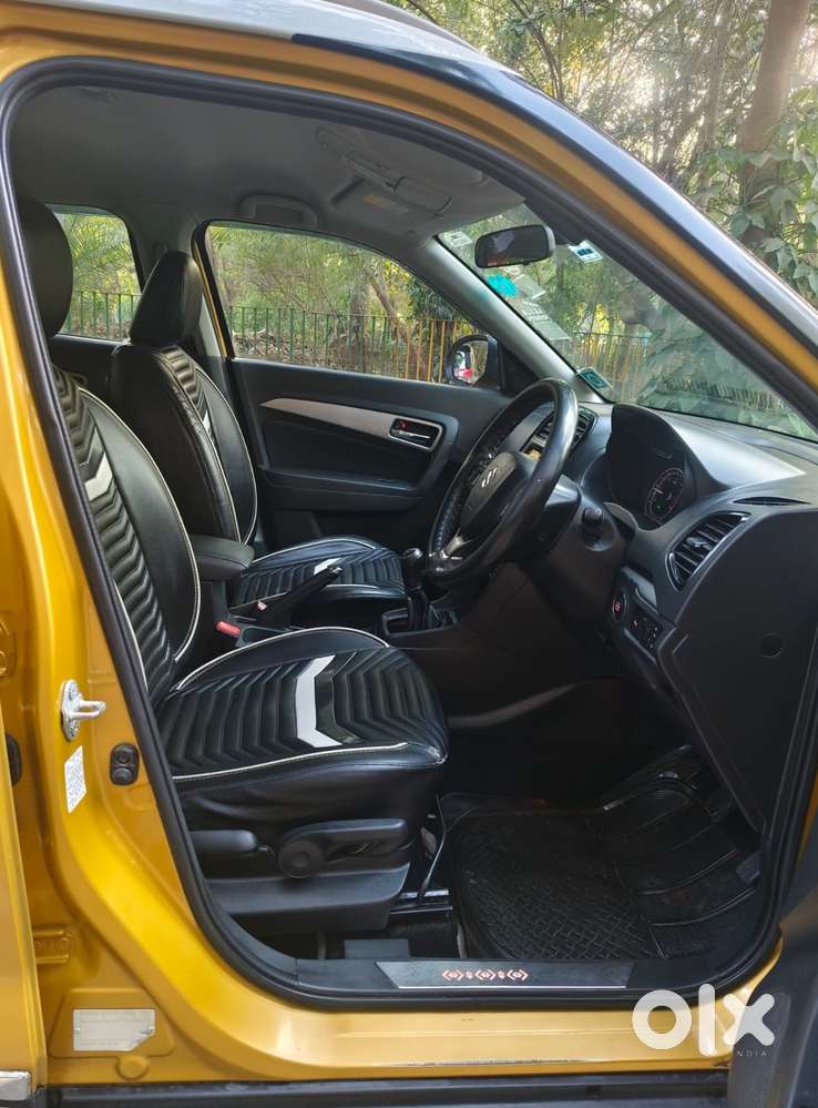 Maruti Suzuki Brezza Zdi+ Dual Tone, 2016, Diesel