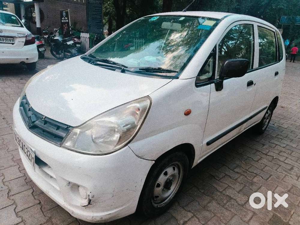 Maruti Suzuki Zen Estilo Lxi Bs Iv, 2012, Petrol