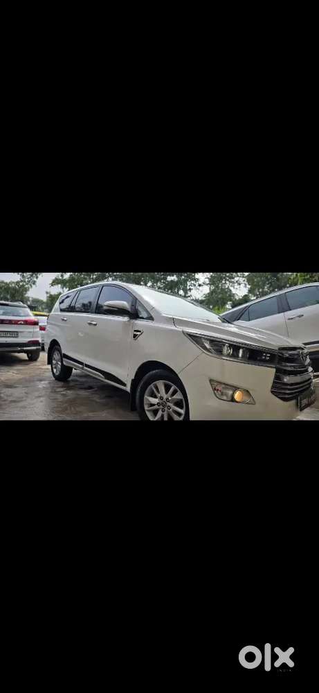 Toyota Innova Crysta 2018