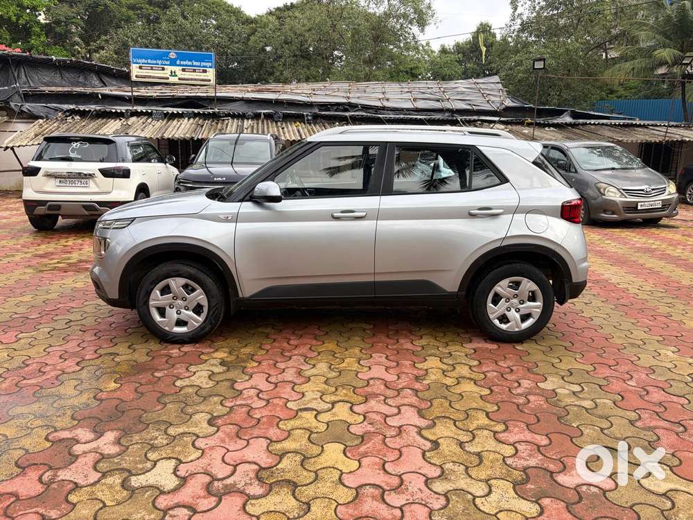 Hyundai Venue S, 2020, Petrol