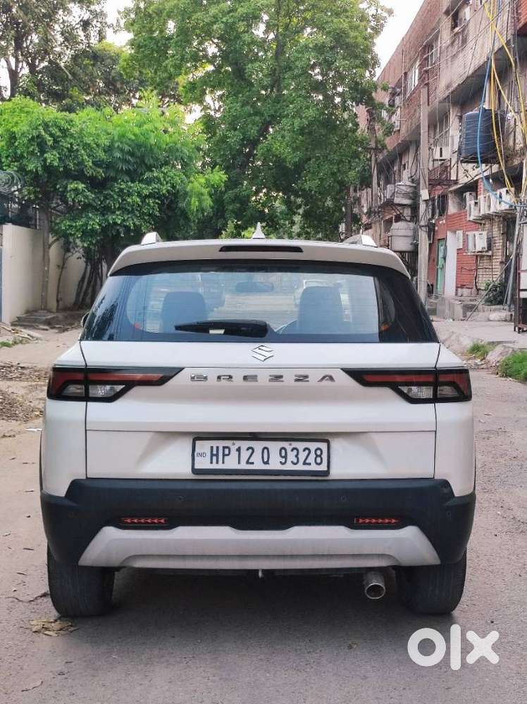Maruti Suzuki Brezza 1.5 Zxi Smart Hybrid, 2024, Petrol