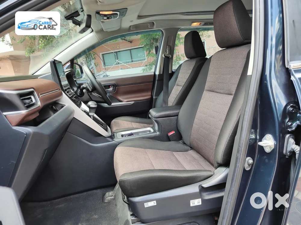 Toyota Innova Hycross 2.0 Vx Hybrid 8 Str, 2024, Petrol