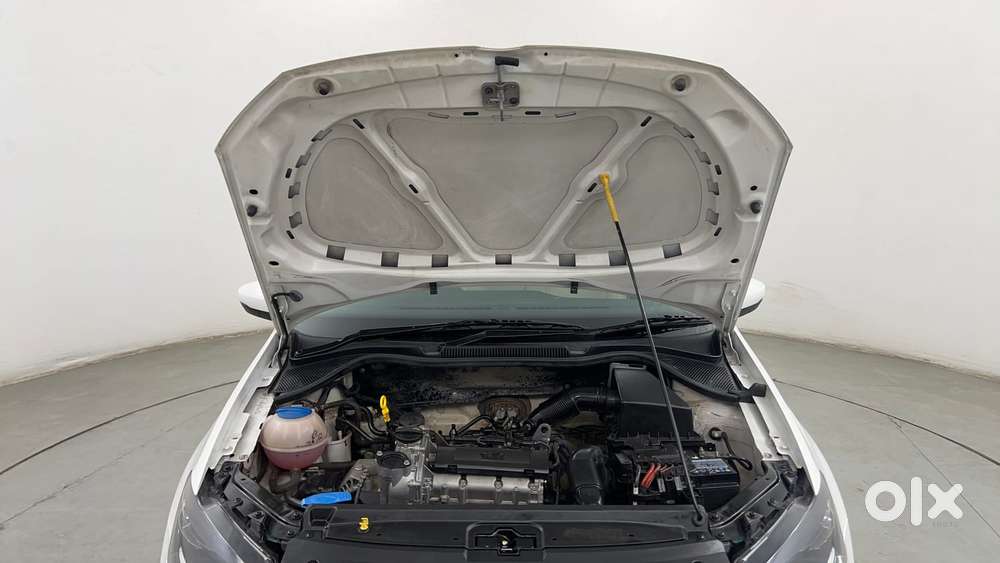 Volkswagen Ameo 1.2 Mpi Highline 16 Alloy, 2017, Petrol