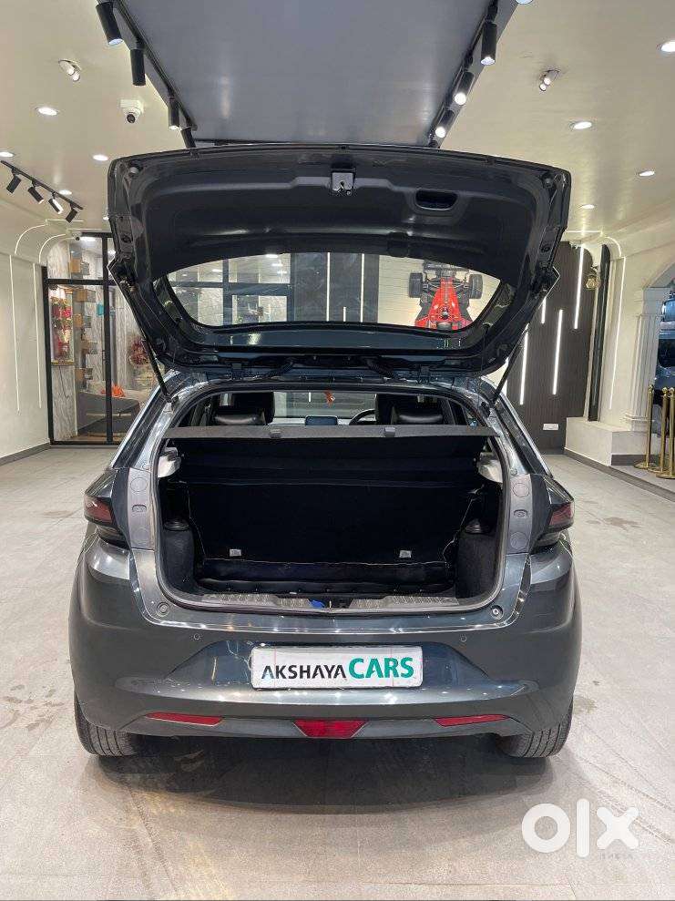 Tata Altroz Xz, 2020, Petrol