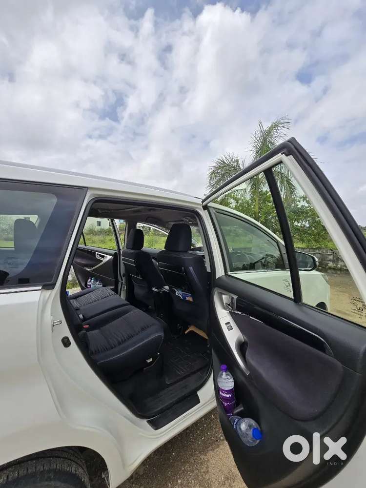 Toyota Innova Crysta 2016 Diesel Mt