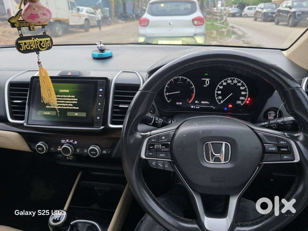 Honda City 1.5 Zx I-vtec Mt, 2023, Petrol
