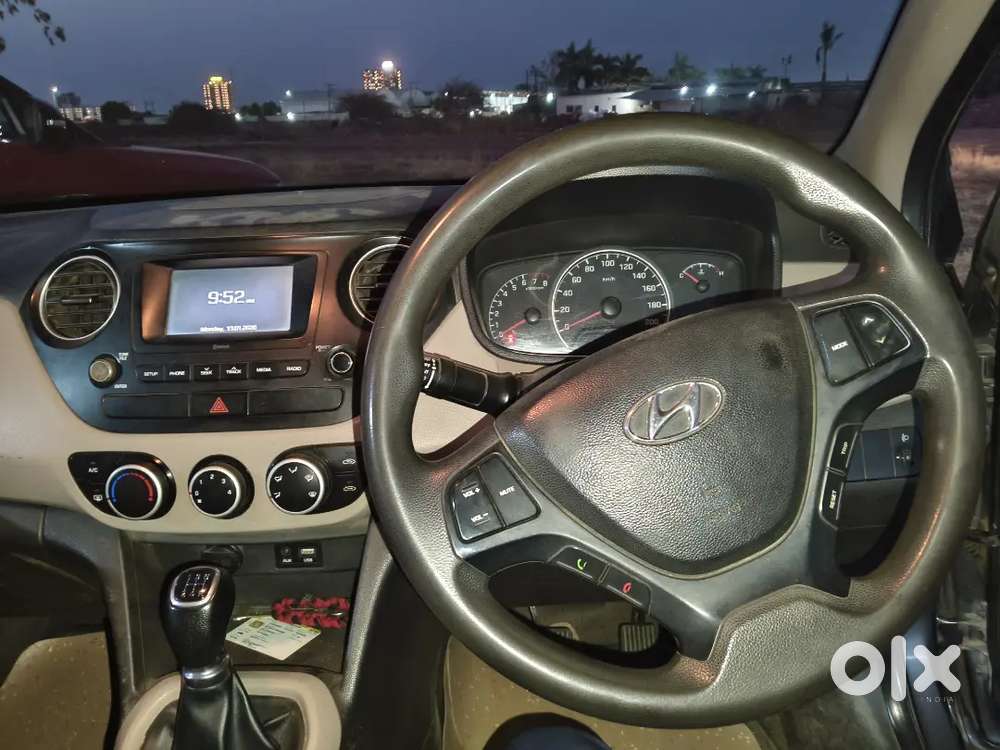 Shelling In Car