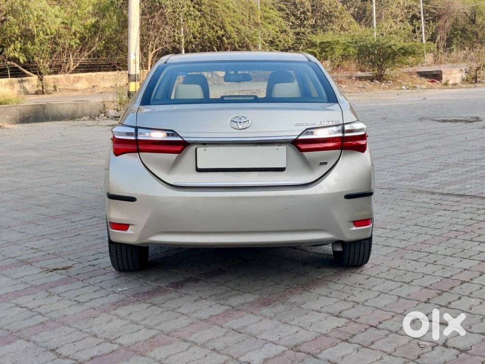 Toyota Corolla Altis 1.8 Gl, 2018, Petrol