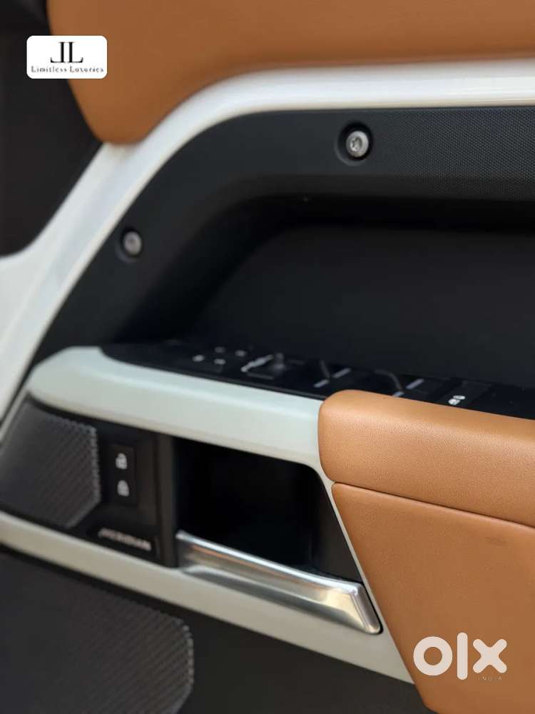 Land Rover Defender, 2023, Petrol