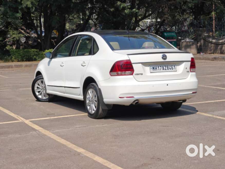 Volkswagen Vento 1.2 Highline Plus At 16 Alloy, 2016, Petrol