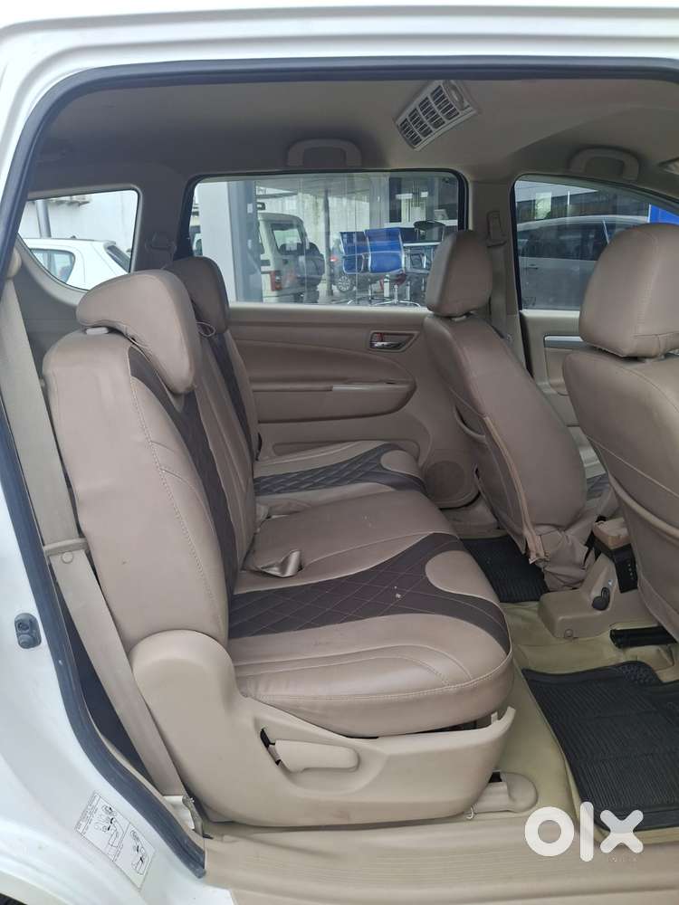 Maruti Suzuki Ertiga Vxi Abs Bs Iv, 2017, Petrol