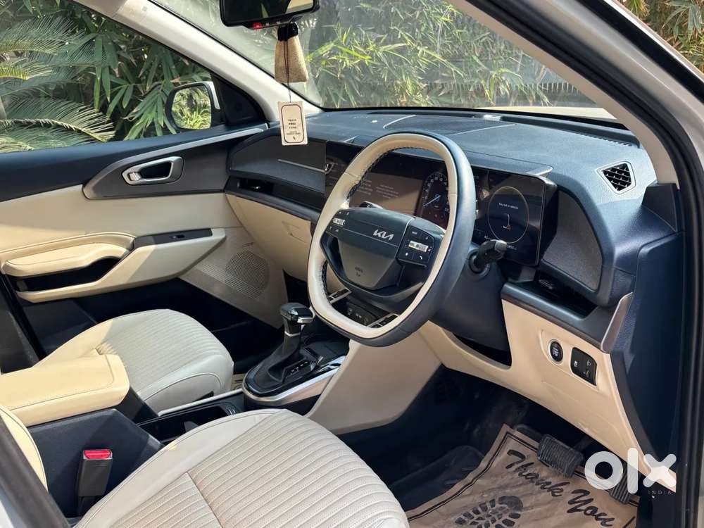 Kia Carens Clavis, 2025, Petrol