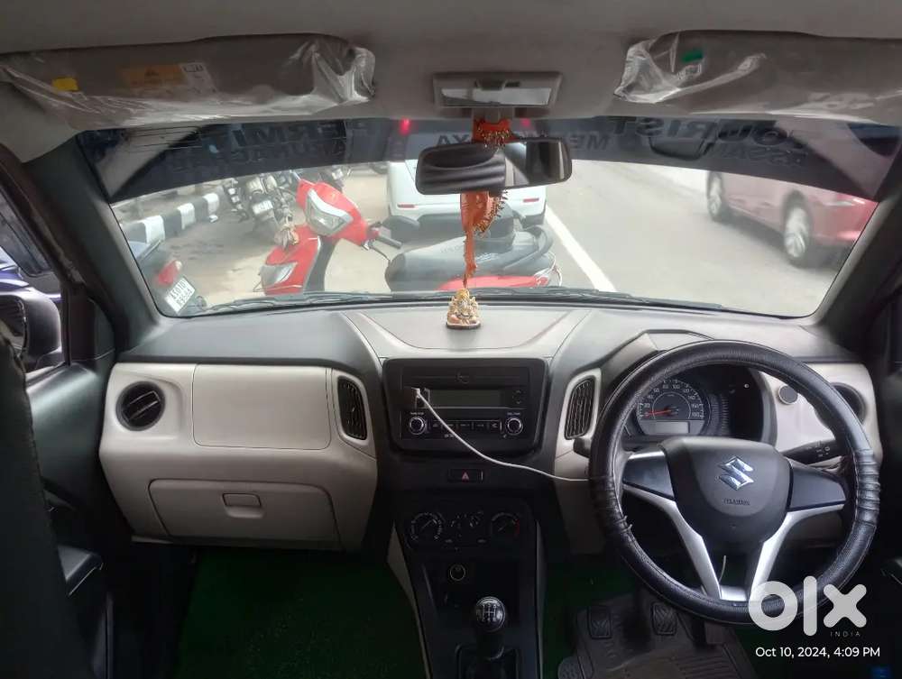 Maruti Suzuki Wagon R 2024 Petrol Well Maintained