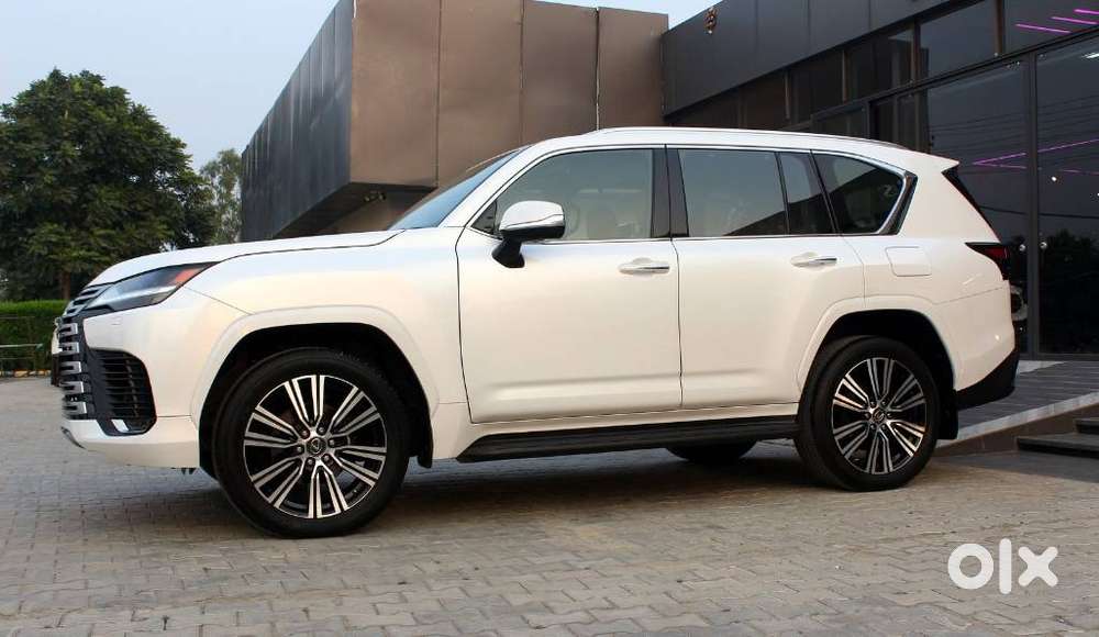 Lexus Lx 500d, 2025