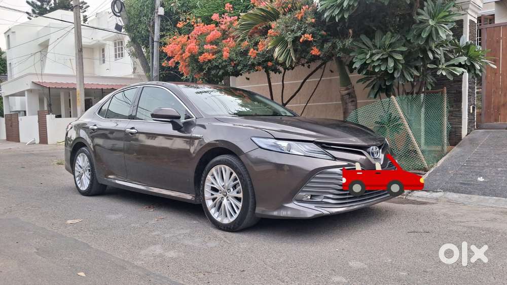 Toyota Camry Hybrid, 2020, Petrol
