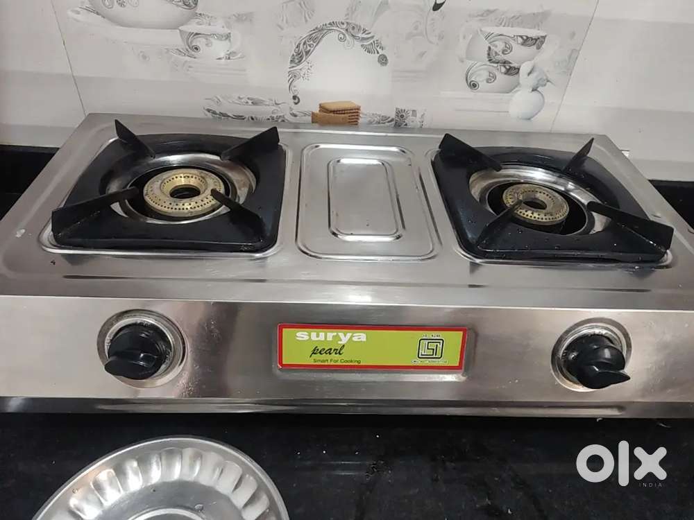 Surya Pearl 2 Burner Gas Stove - 3 Months Old, ISI