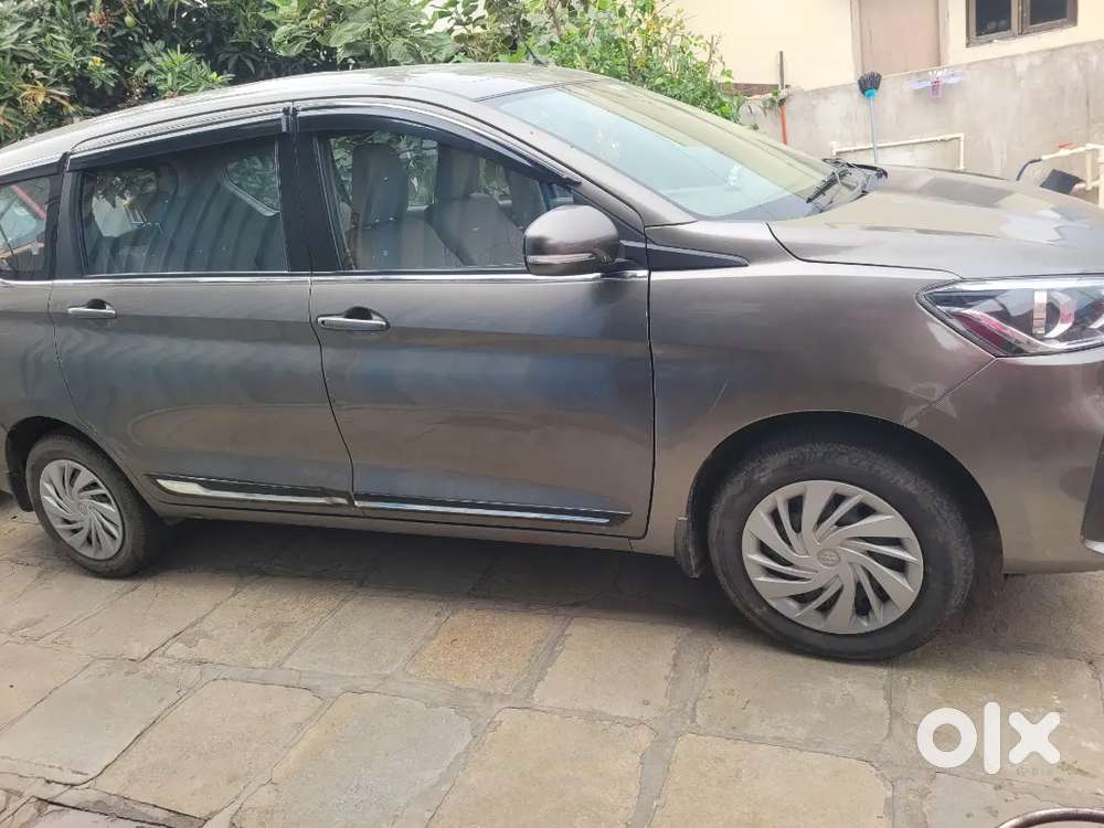 Maruti Suzuki Ertiga 2023 Variant Vxi